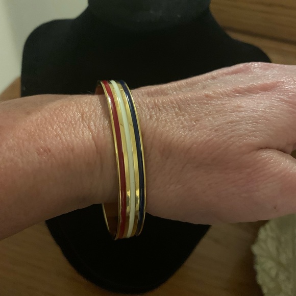 American Glory Collection Bracelet, Small, Like New - Picture 5 of 11